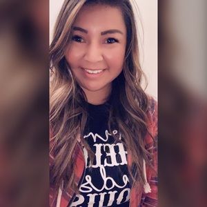 Meet your Posher, Makayla